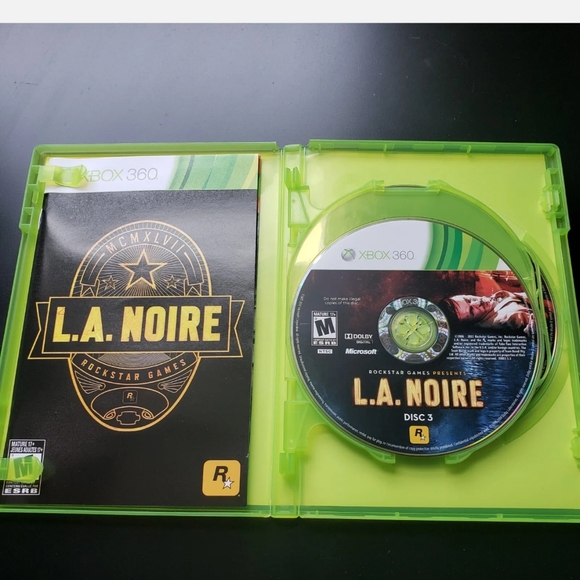 L.A. Noire Xbox 360 With Complete Game Guide Bradygames - Picture 3 of 9